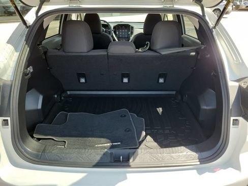 Used 2025 Subaru Crosstrek 2.5i Premium AWD/4WD image 28