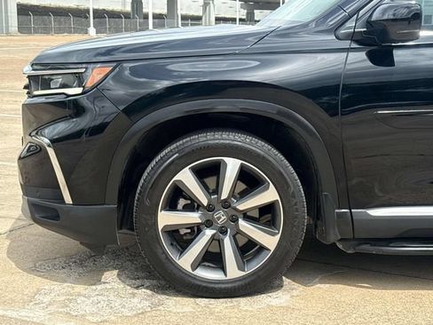 Certified 2025 Honda Pilot Elite image 5