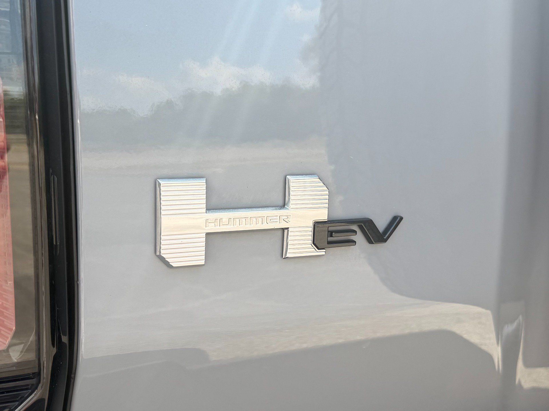 Used 2024 GMC Hummer EV 2X AWD/4WD image 17