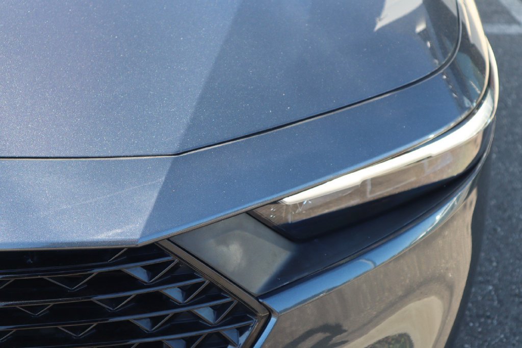 Used 2023 Honda Accord EX image 12