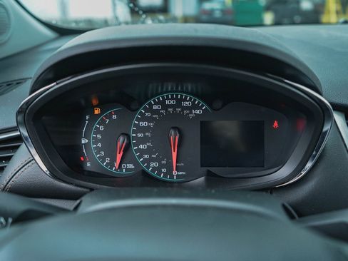 Used 2021 Chevrolet Trax LT image 5