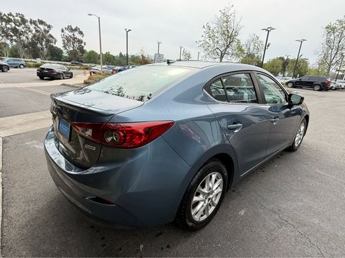Used 2015 MAZDA MAZDA3 i Grand Touring image 6