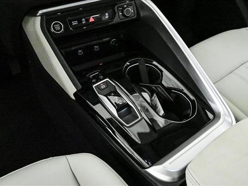 New 2025 Audi Q5 Premium Plus image 12