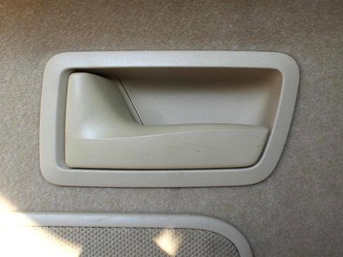 Used 2011 Lexus RX 450h AWD image 32