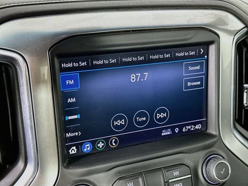 Used 2022 Chevrolet Silverado 1500 LT Trail Boss w/ Safety Package AWD/4WD image 16