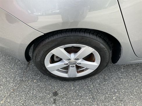 Used 2015 Dodge Dart SXT FWD image 10