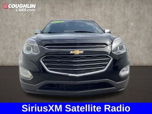 Used 2017 Chevrolet Equinox Premier w/ Enhanced Convenience Package image 8