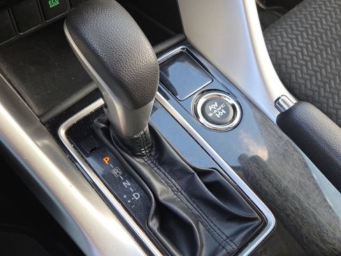 Used 2023 Mitsubishi Eclipse Cross ES AWD/4WD image 31