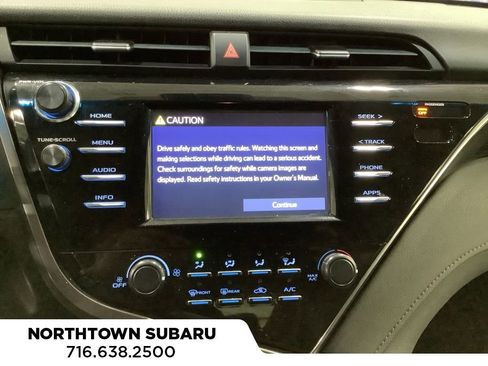 Used 2018 Toyota Camry LE image 4