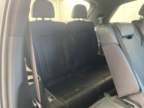 Used 2017 Audi Q7 3.0T Premium Plus w/ Premium Plus Package AWD/4WD image 15
