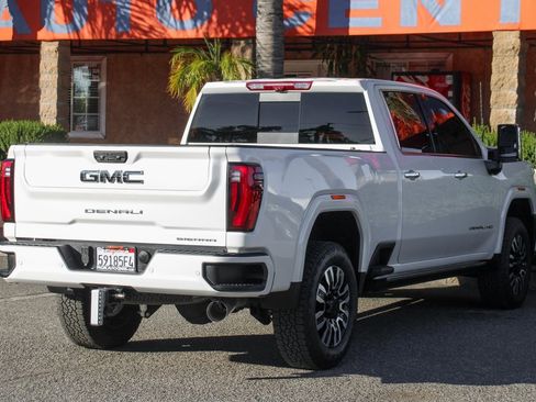 Used 2025 GMC Sierra 2500 Denali Ultimate image 14