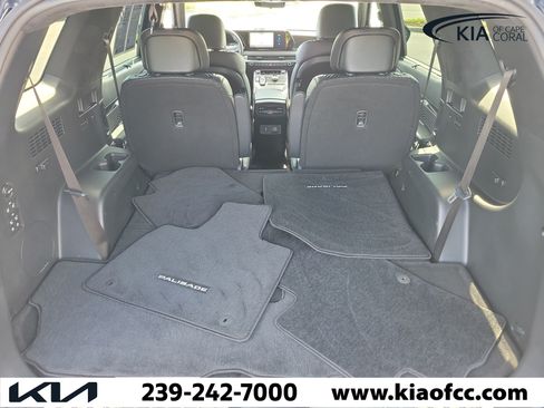 Used 2024 Hyundai Palisade Calligraphy AWD/4WD image 11