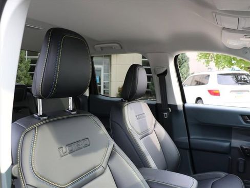 New 2025 Ford Maverick Lobo image 9