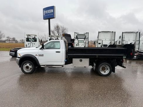 Used 2018 RAM 5500 Tradesman w/ Power & Remote Entry Group image 8