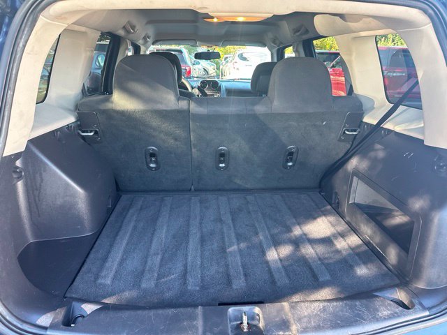 Used 2016 Jeep Patriot Sport w/ Power Value Group AWD/4WD image 8