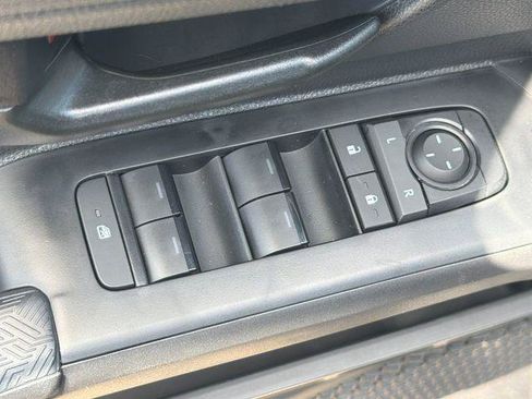 Certified 2026 Toyota Tacoma SR5 RWD image 11