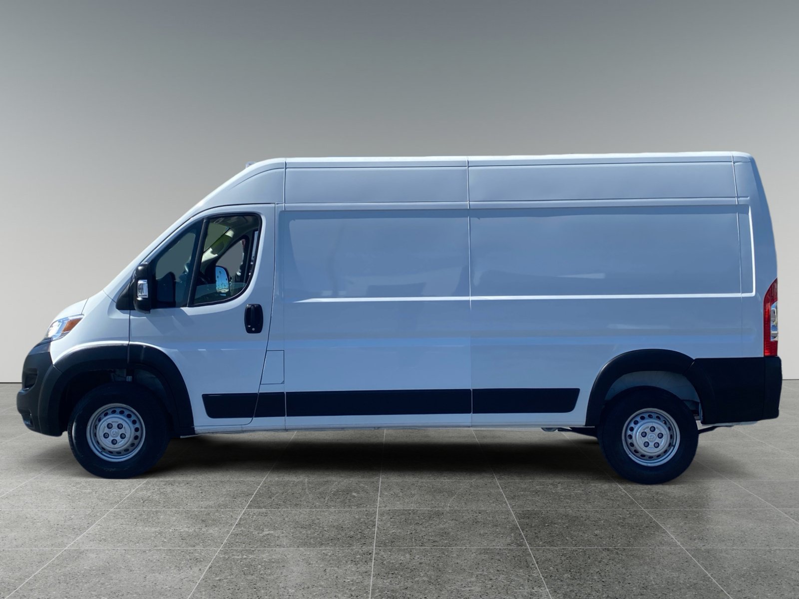 Used 2026 RAM ProMaster 2500 w/ Convenience Group FWD image 2