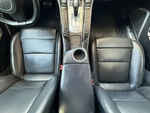 Used 2012 Porsche Panamera Turbo S AWD/4WD image 48