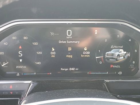 New 2026 GMC Sierra 1500 SLE image 9