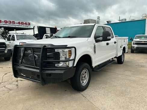 Used 2019 Ford F350 XL w/ Power Equipment Group image 2