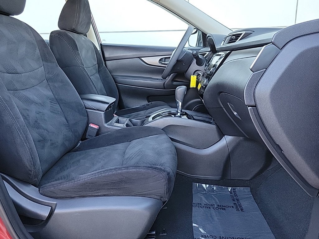 Used 2014 Nissan Rogue S AWD/4WD image 16