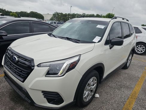 Used 2022 Subaru Forester AWD/4WD image 4