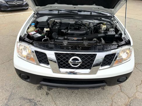 Used 2016 Nissan Frontier S image 32