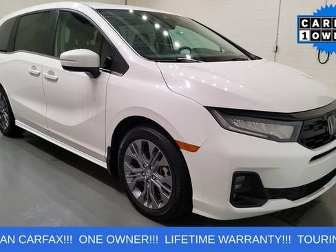 Used 2025 Honda Odyssey Touring image 1