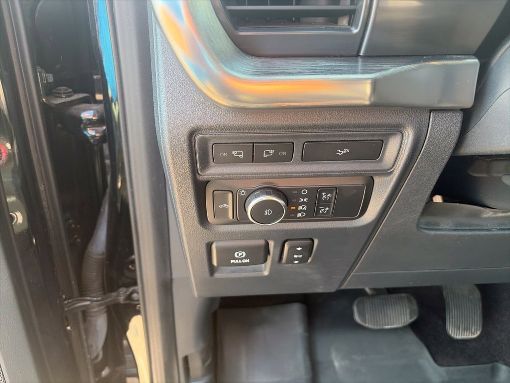 Used 2022 Ford F150 Lariat AWD/4WD image 19