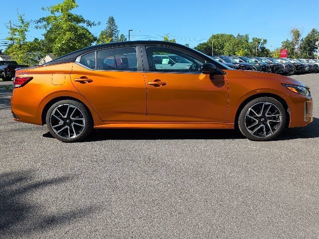 Certified 2024 Nissan Sentra SR w/ SR Premium Package FWD image 2