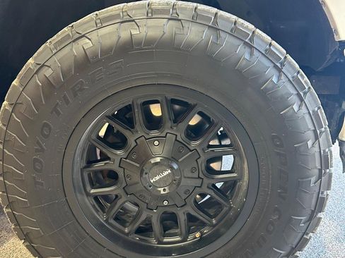 Used 2021 Ford F150 Lariat image 16