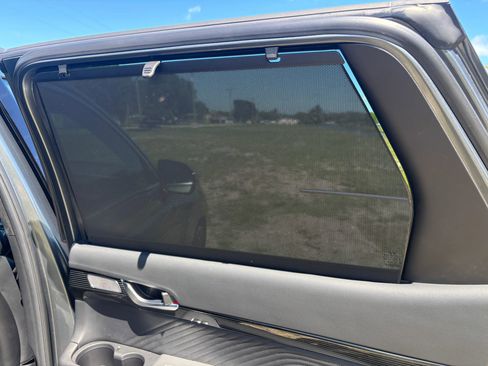 Used 2024 Hyundai Palisade Calligraphy image 35