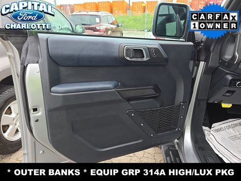 Used 2024 Ford Bronco Outer Banks AWD/4WD image 10