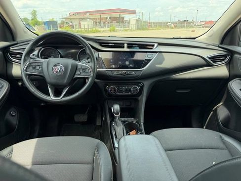 Used 2023 Buick Encore GX Select w/ Sport Touring Package FWD image 9
