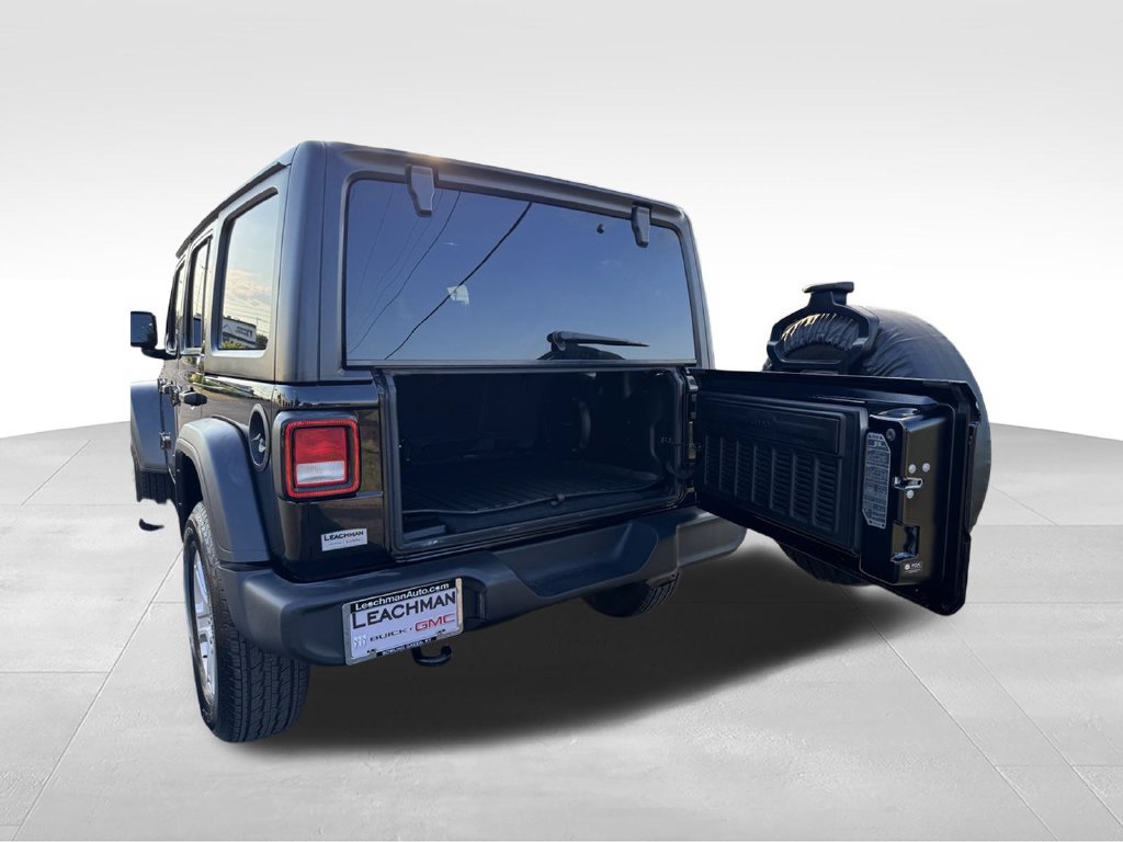 Used 2022 Jeep Wrangler Unlimited Sport AWD/4WD image 23