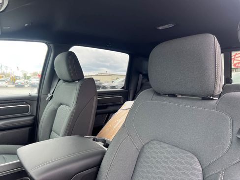 New 2026 RAM 1500 Big Horn w/ Night Edition AWD/4WD image 13