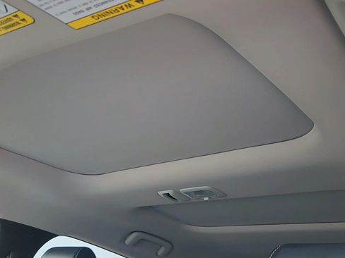 Used 2024 Mitsubishi Eclipse Cross SE image 11