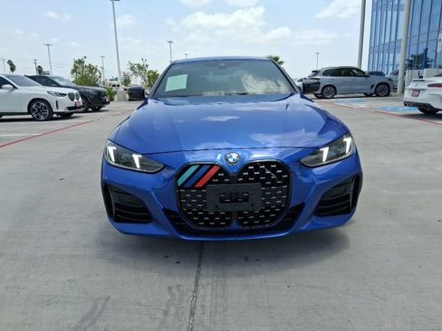 Used 2025 BMW 430i Coupe w/ M Sport Package RWD image 2