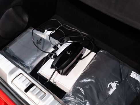Certified 2025 Ferrari 12Cilindri RWD image 23