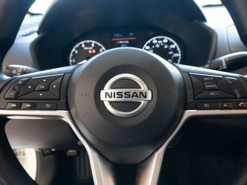 Used 2022 Nissan Altima 2.5 S FWD image 18