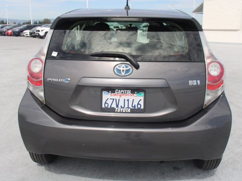 Used 2012 Toyota Prius C Two FWD image 4