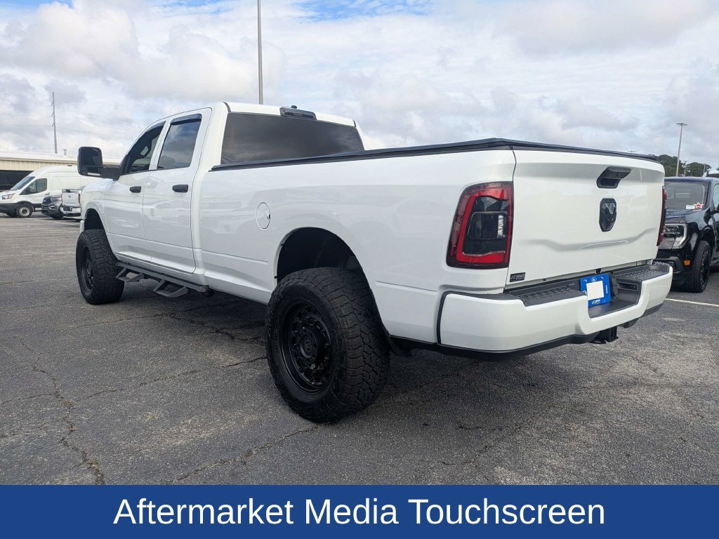 Used 2023 RAM 2500 Tradesman w/ Chrome Appearance Group AWD/4WD image 7