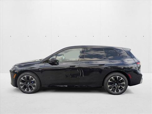 Used 2026 BMW iX xDrive60 w/ M Sport Package image 5