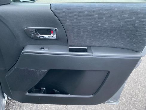 Used 2010 MAZDA MAZDA5 Sport image 27