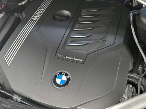 Used 2023 BMW X5 sDrive40i w/ M Sport Package RWD image 7