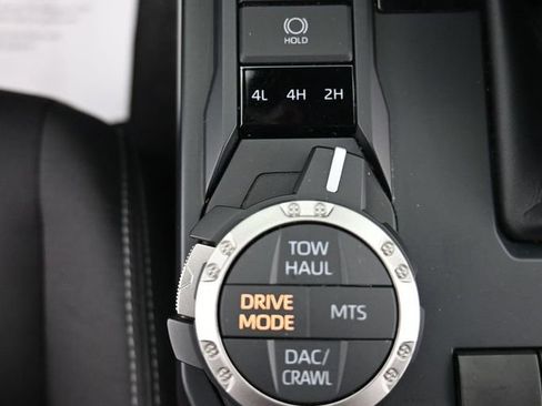Used 2025 Toyota Tacoma TRD Off-Road AWD/4WD image 26