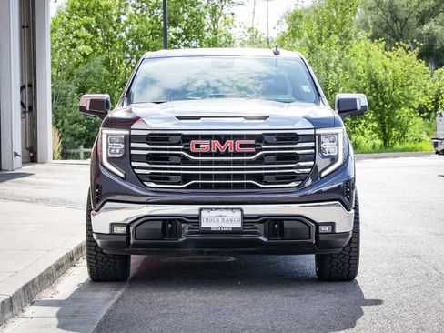 Used 2025 GMC Sierra 1500 SLT AWD/4WD image 9