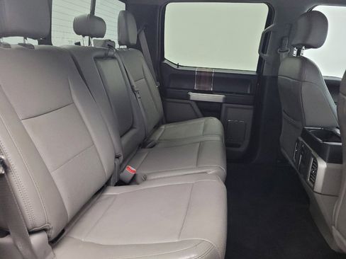 Used 2016 Ford F150 Lariat w/ Equipment Group 502A Luxury image 19