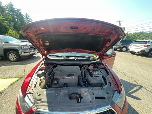 Used 2014 Ford Taurus SHO w/ Equipment Group 401A AWD/4WD image 18