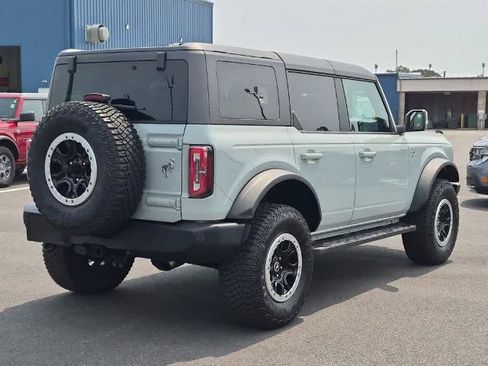 Certified 2022 Ford Bronco Outer Banks w/ Sasquatch Package AWD/4WD image 3